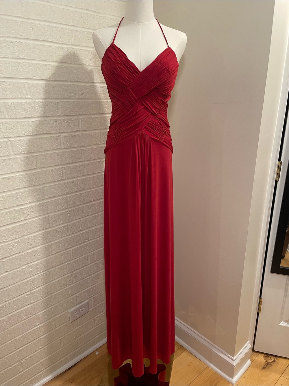 NWT Laundry by Shelli Segal Red Ruched Halter Maxi Gown Dress 4
